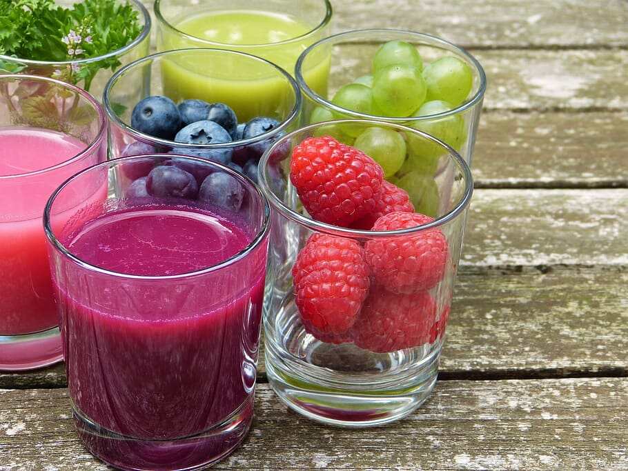 How-to-Make-Fruit-smoothies