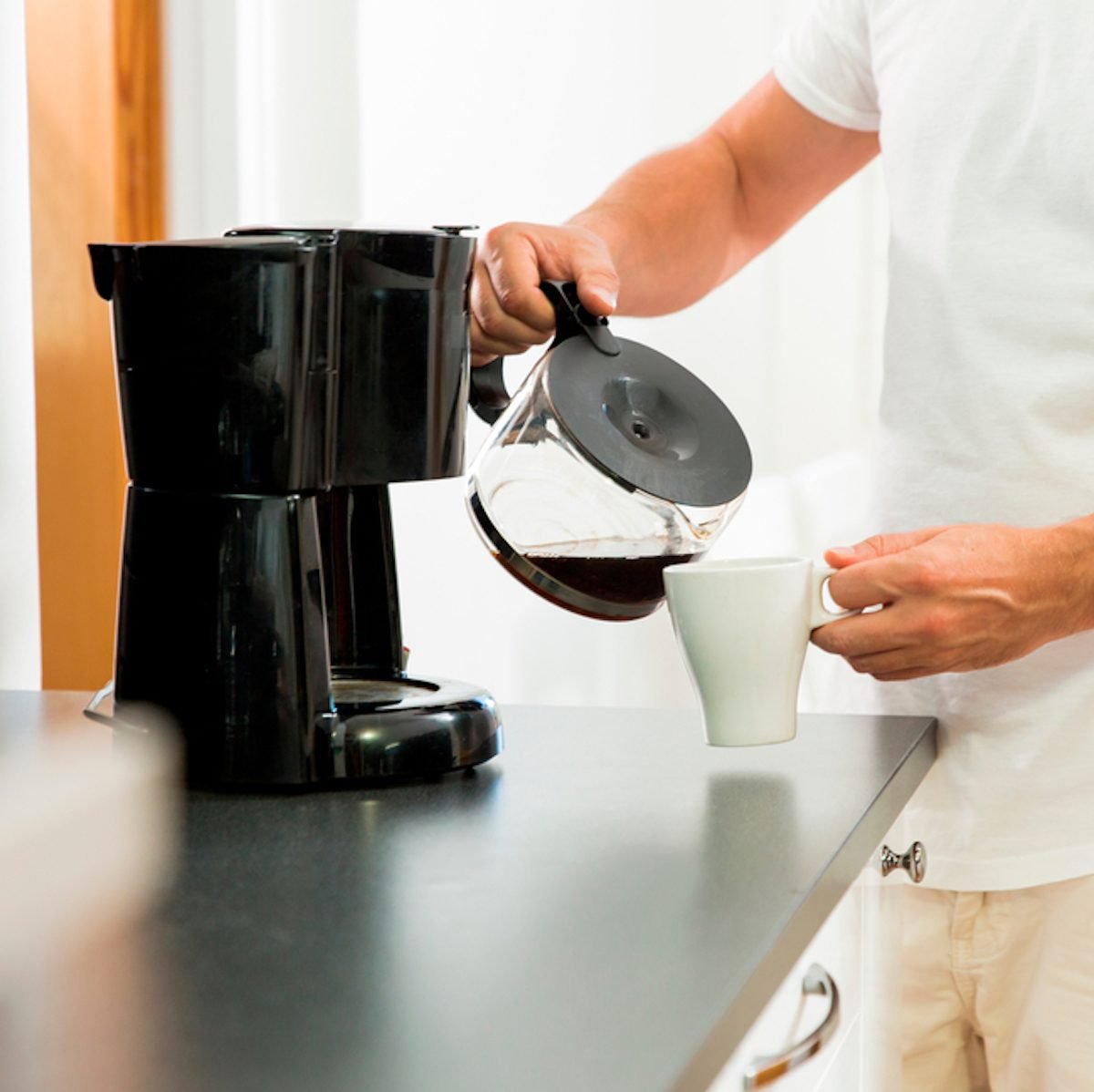 How-To-Brew-Coffee-In-A-Coffee-Maker