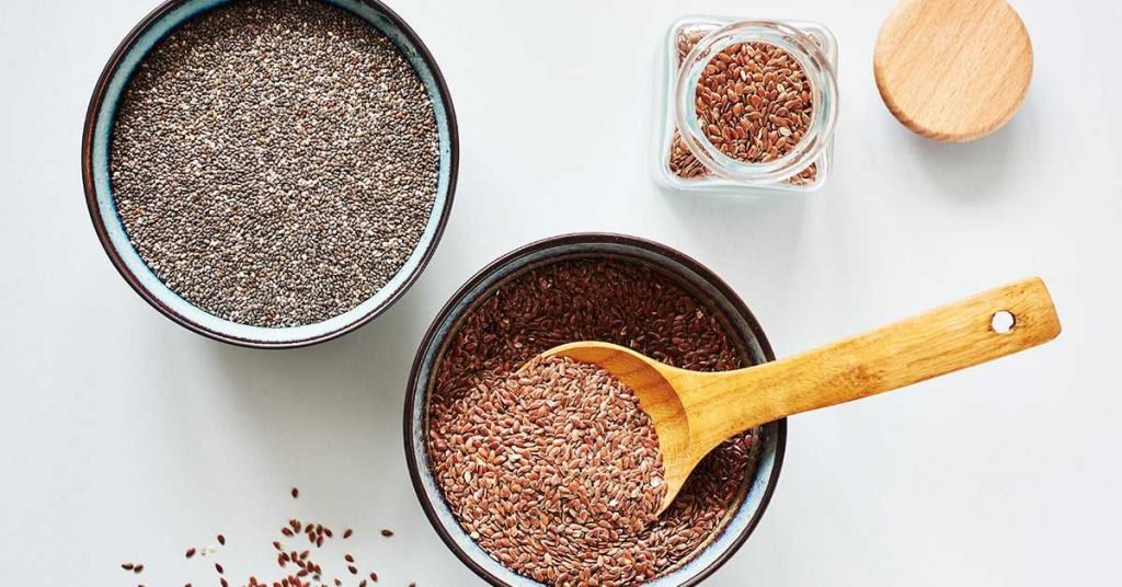 Grinding Flax Seeds And Chia Seeds For Health Drinks: Benefits And Tips