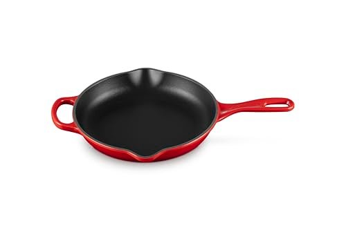 Le Creuset Enameled Cast Iron Signature Iron Handle Skillet